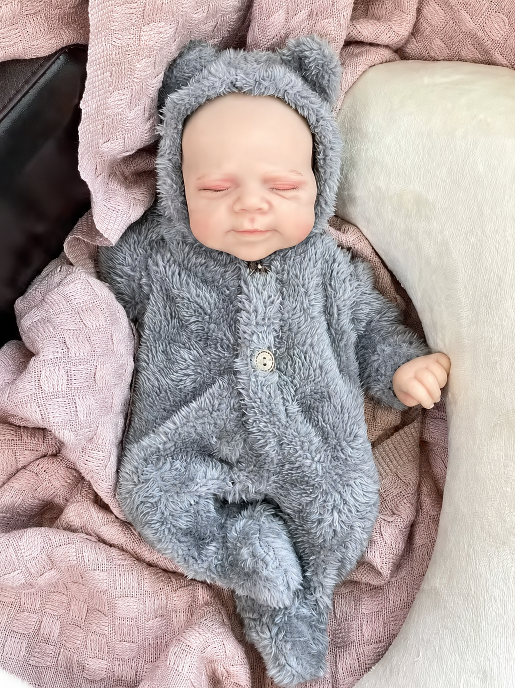 Ari Full Silicone Baby Doll – 12-Inch Sleeping Reborn Boy or Girl – photo 3