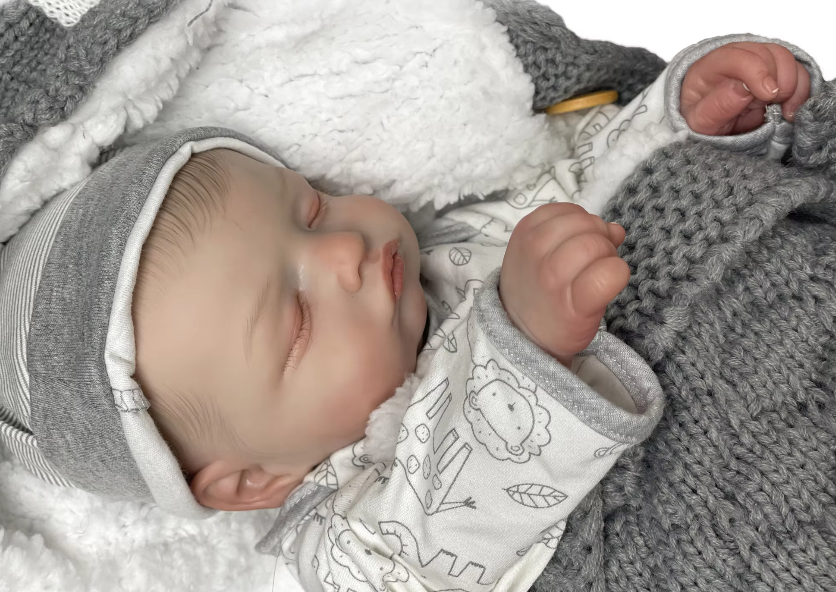 Aurelia Lifelike Reborn Baby Doll  with Blanket