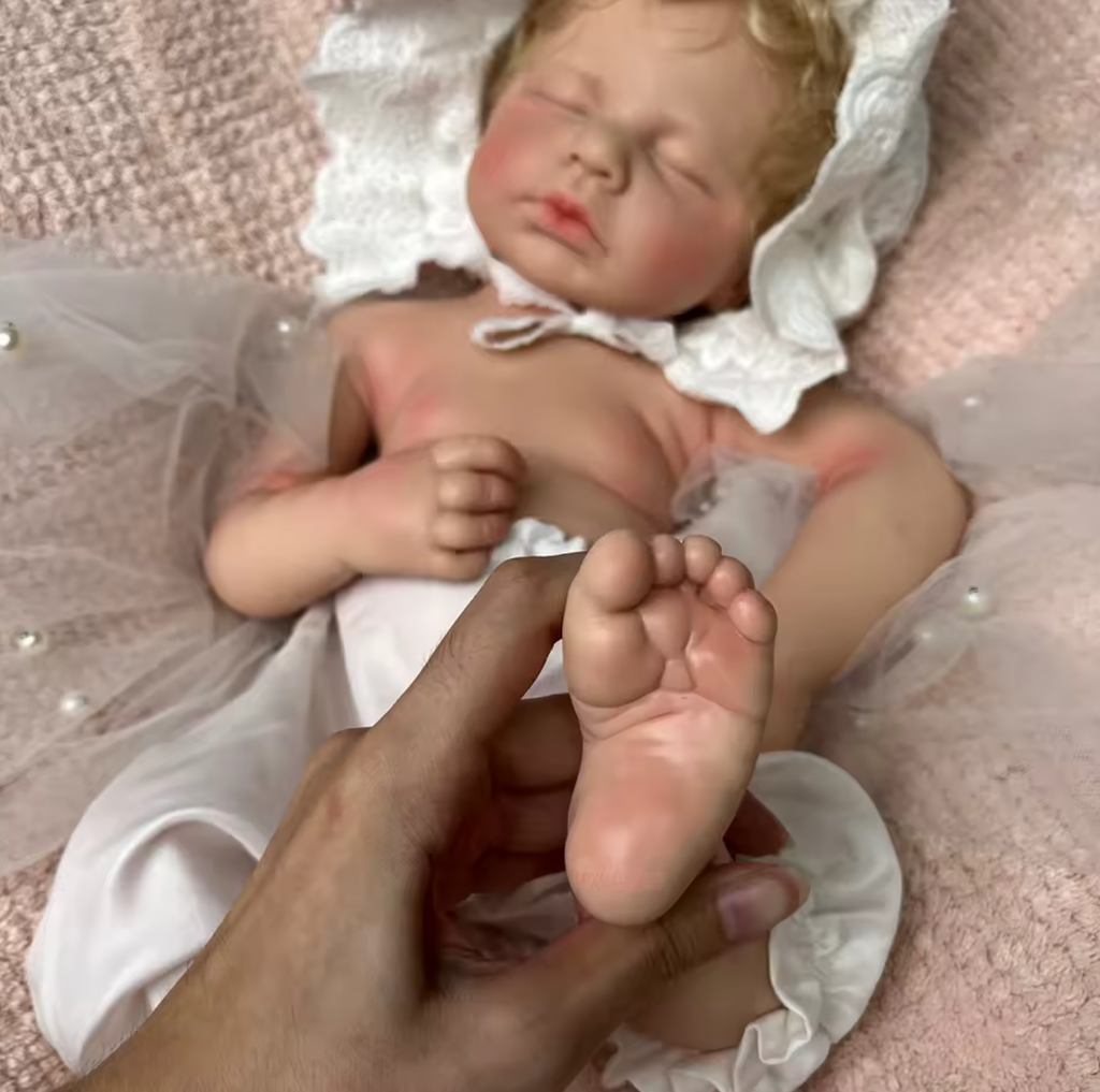 Jordan – 20-Inch (50 cm) Full Body Silicone Reborn Baby Doll with Rooted Blonde Hair & Open Mouth – photo 3