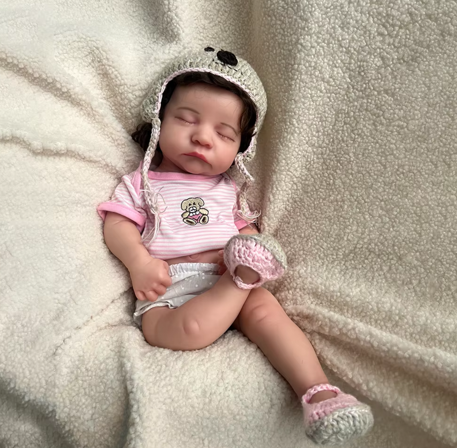 Hyper Realistic Levi Full Body Soft Silicone Reborn Baby Girl Doll with Hair and Visible Veins