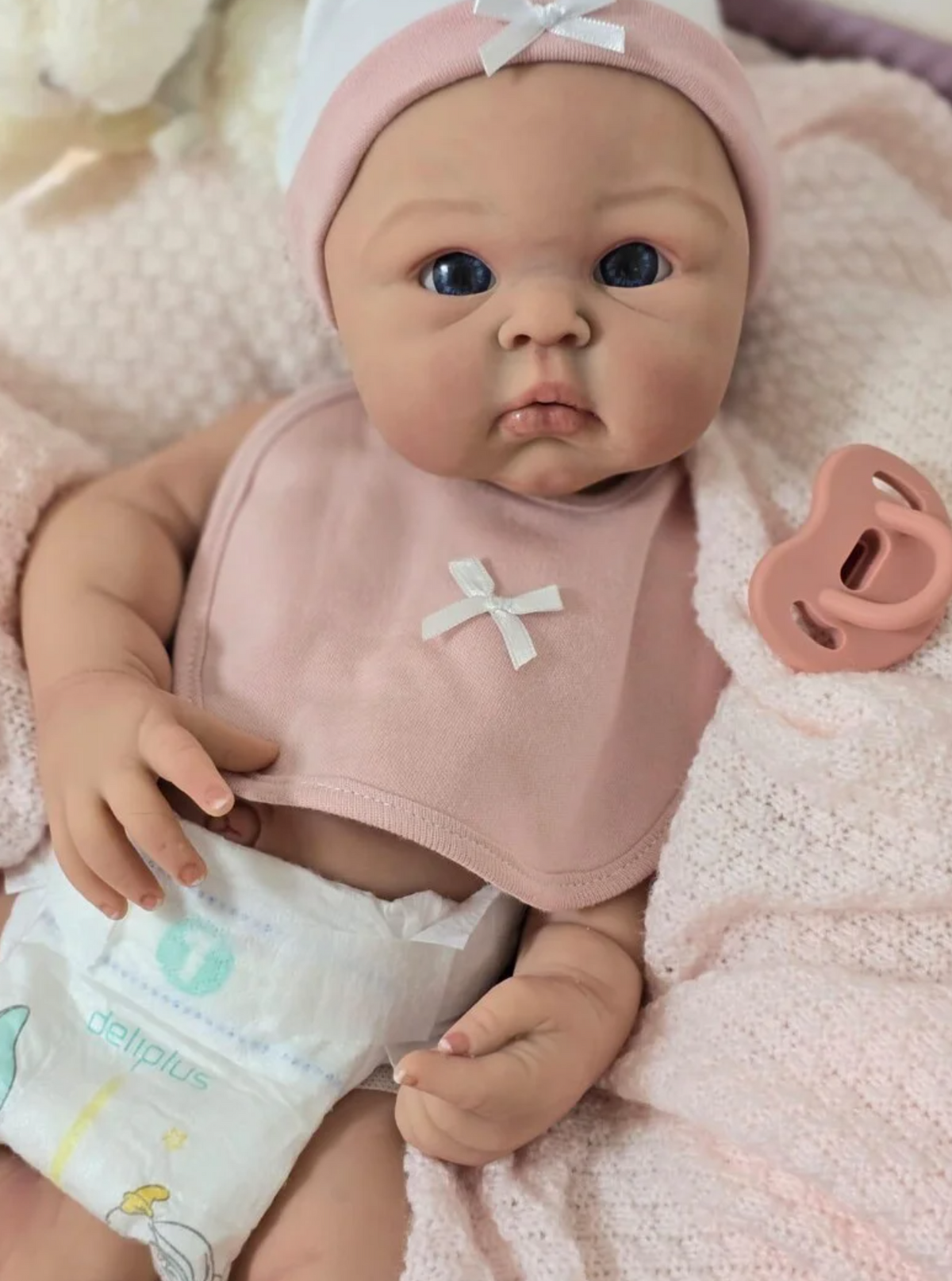 Lina – 18" Full Body Silicone Reborn Baby Girl – photo 2