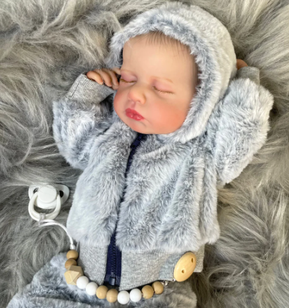Washable Newborn Baby Reborn Doll with Lifelike Vinyl Body