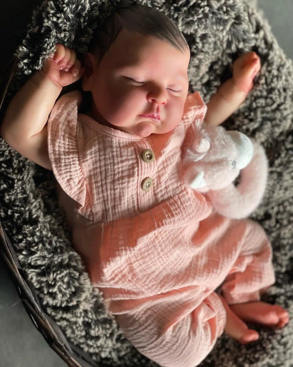 Perla bambola reborn con capelli dipinti a mano