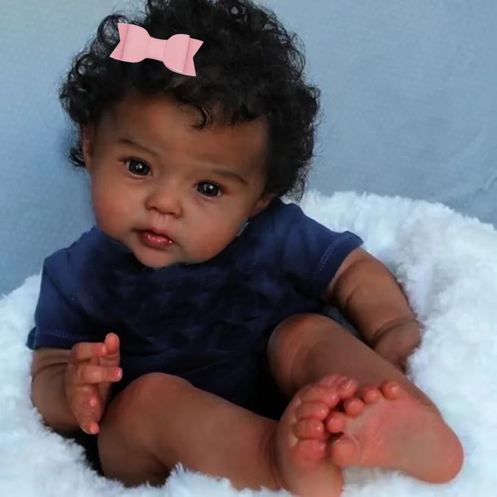 Amina bambola reborn con capelli impiantati a mano