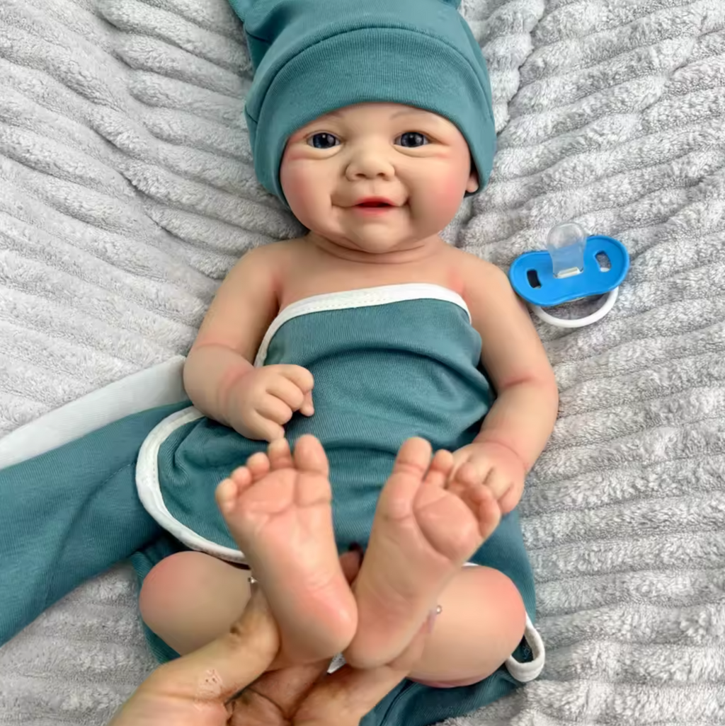 Vivienne – 17" Full Body Silicone Reborn Baby Doll – photo 2