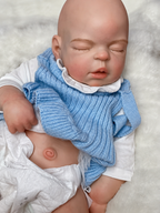 Willow – 55 cm Full Body Silicone Reborn Baby Girl Doll – photo 2